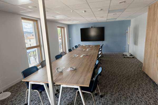 Aménagement de 1 240m2 de bureaux dans un programme neuf en entreprise générale