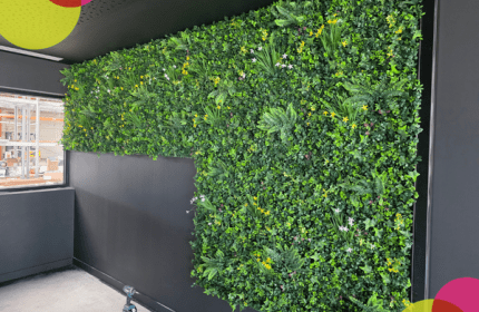 En 2026, BOULLIARD franchit une étape importante avec l'installation de son nouveau dépôt et de ses nouveaux bureaux à Sorbiers. Bien plus qu'un simple déménagement, ce projet représente une véritable transformation de notre environnement de travail et un investissement pour l'avenir de notre entreprise.