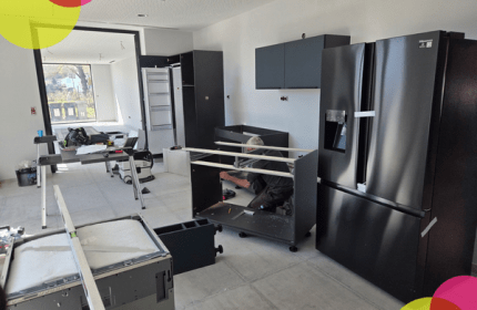 En 2026, BOULLIARD franchit une étape importante avec l'installation de son nouveau dépôt et de ses nouveaux bureaux à Sorbiers. Bien plus qu'un simple déménagement, ce projet représente une véritable transformation de notre environnement de travail et un investissement pour l'avenir de notre entreprise.